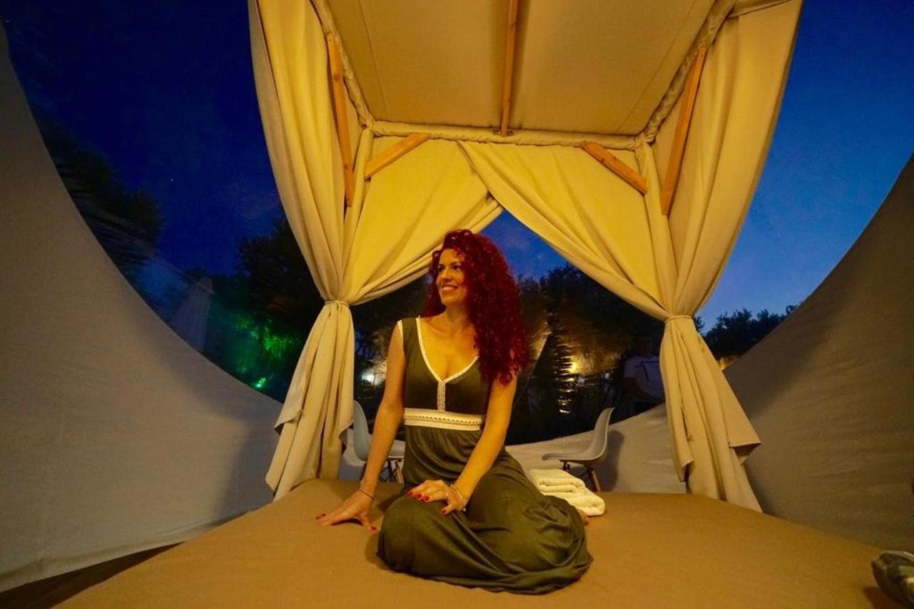 Bubble Tent Hotel Néa Mudaniá Kültér fotó