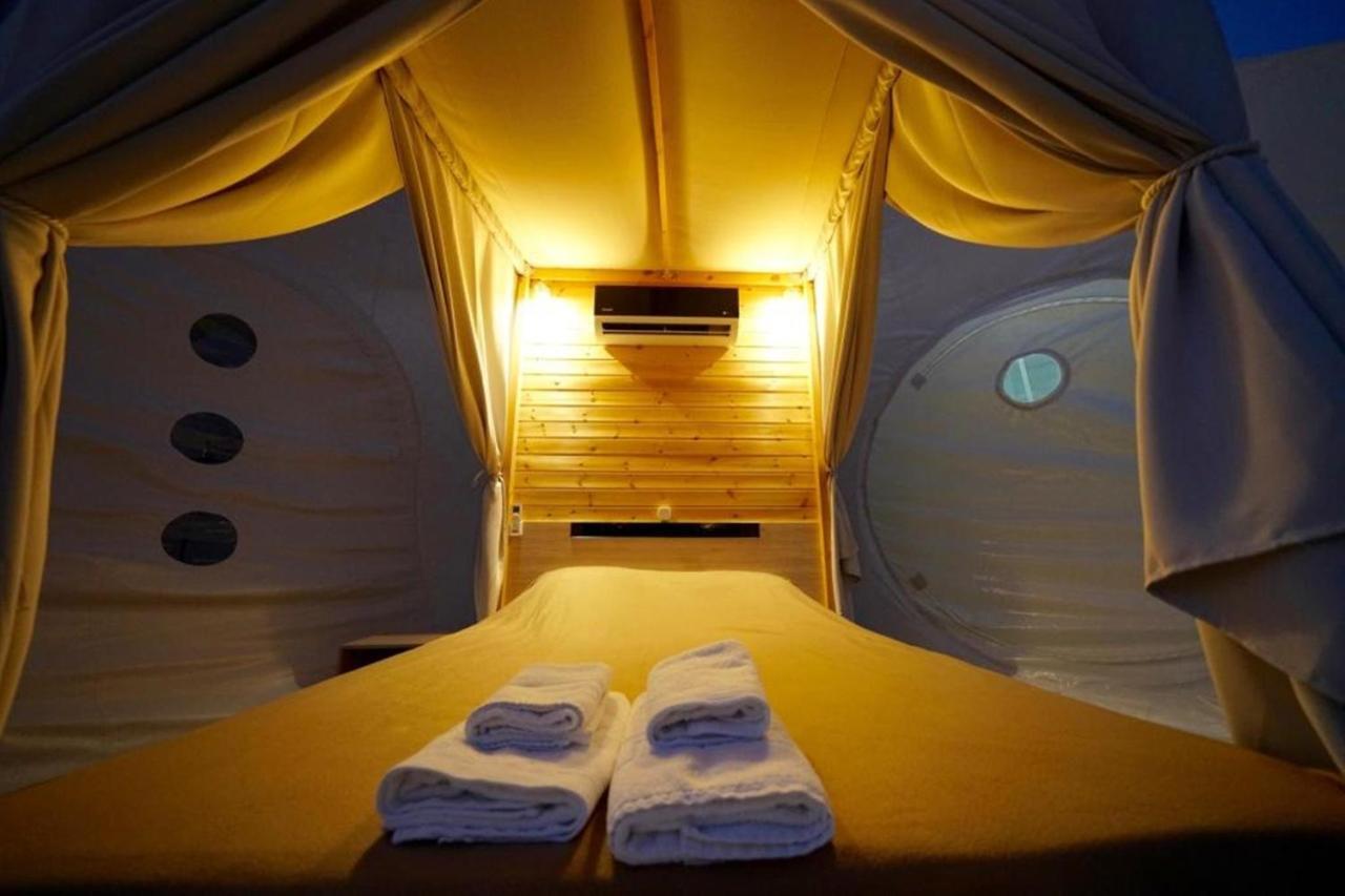 Bubble Tent Hotel Néa Mudaniá Kültér fotó