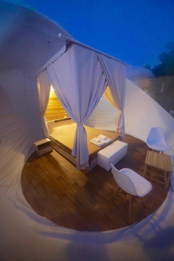 Bubble Tent Hotel Néa Mudaniá Kültér fotó