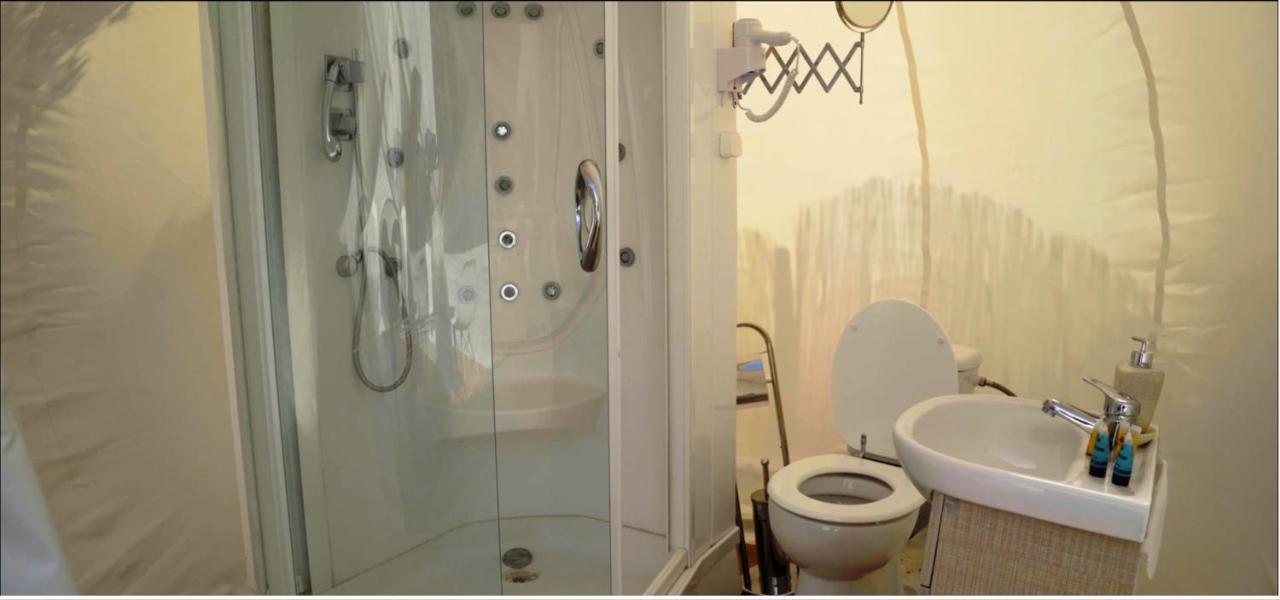 Bubble Tent Hotel Néa Mudaniá Kültér fotó